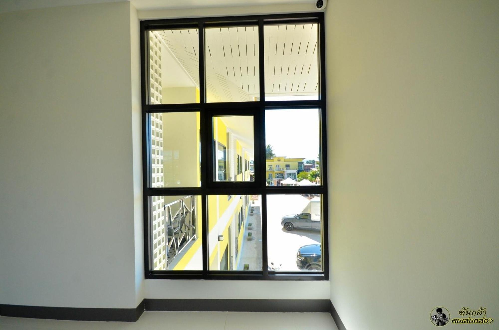 แอ่ว-ดีld Hotel&Residences Ngao Exterior foto