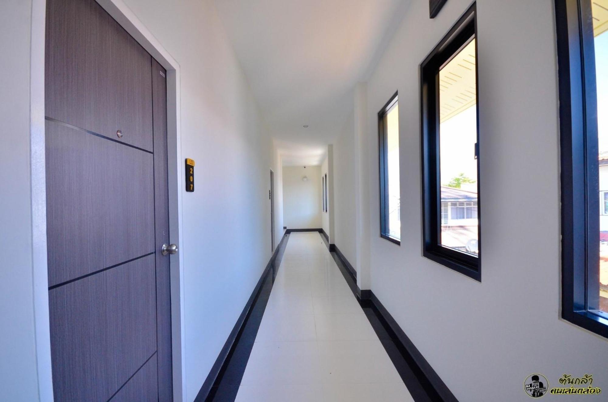 แอ่ว-ดีld Hotel&Residences Ngao Exterior foto